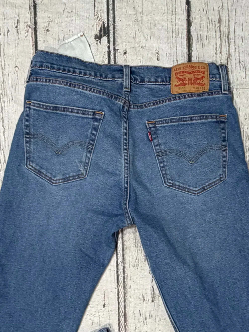 Levi's Men's Classic Blue Straight-Leg Jeans